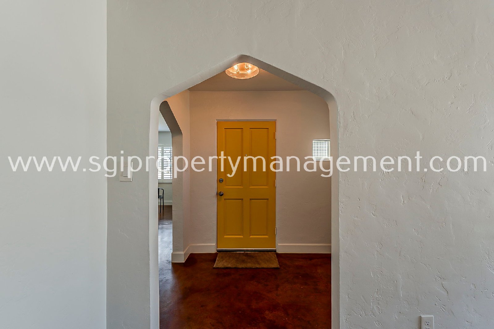 Renovated historic home with Casita property image