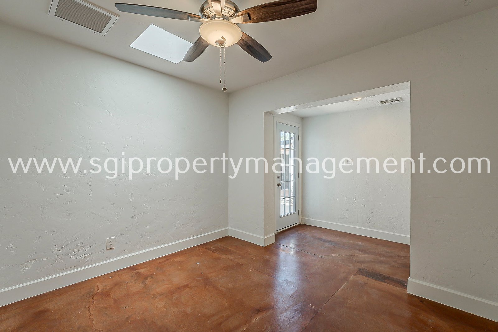 Renovated historic home with Casita property image