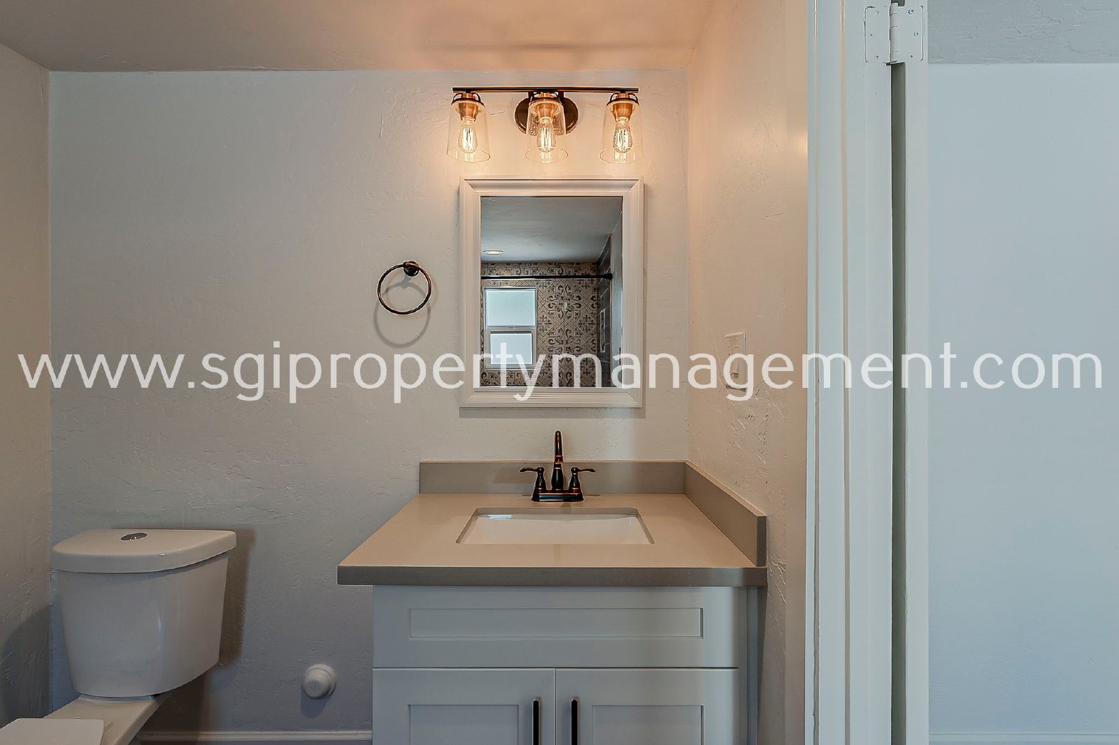 Renovated historic home with Casita property image