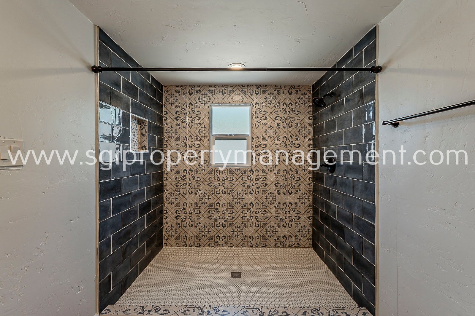 Renovated historic home with Casita property image