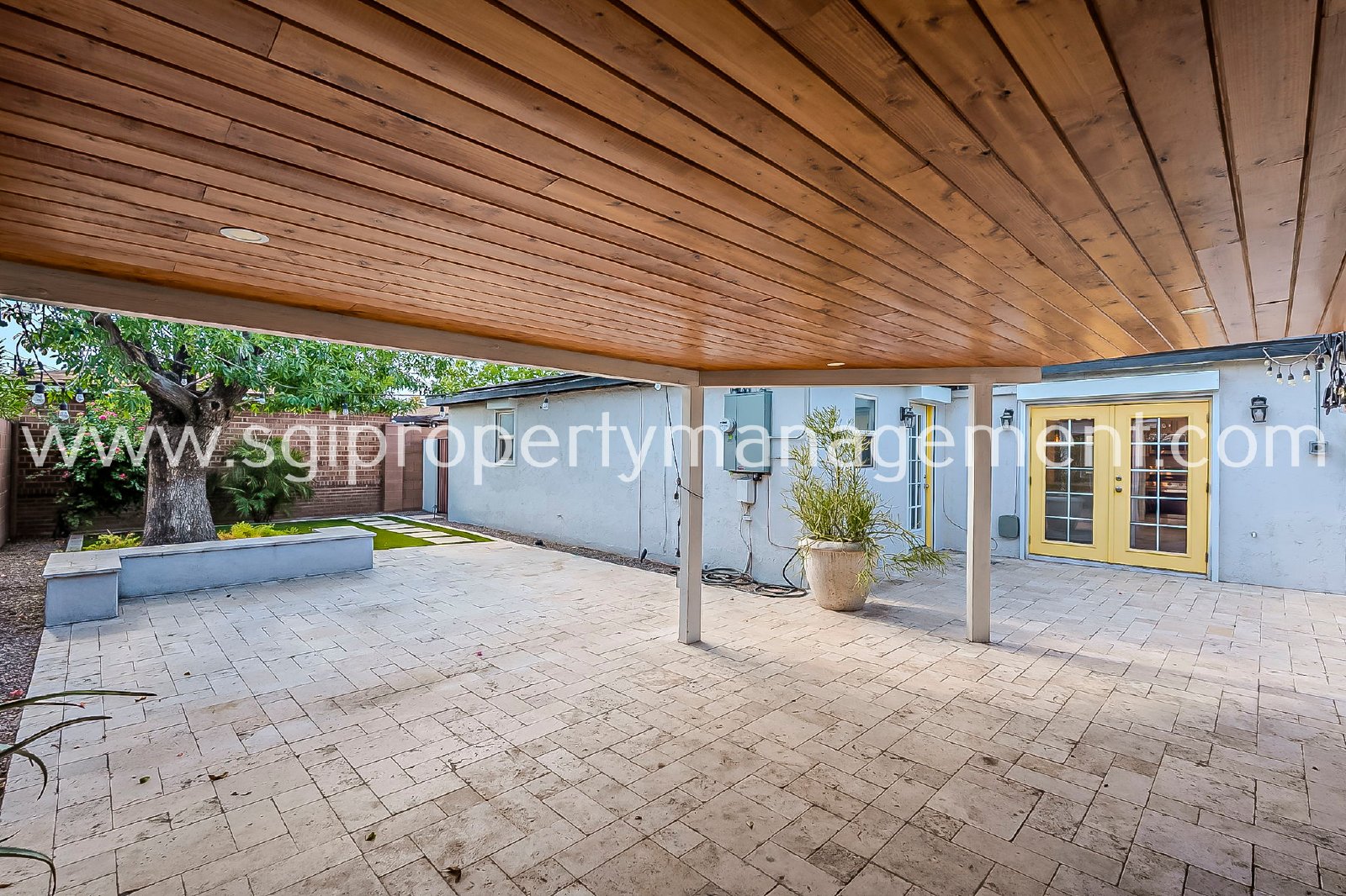 Renovated historic home with Casita property image