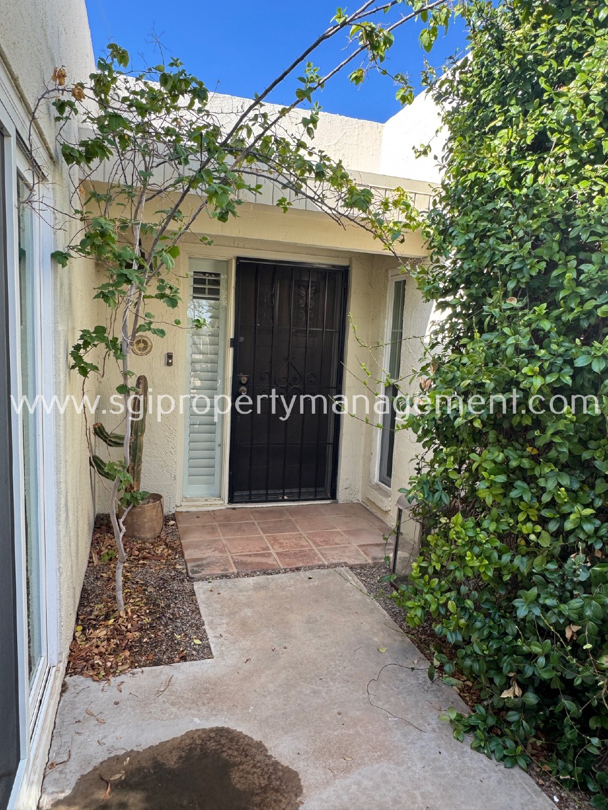 3 bedroom, 2.5 bathroom Tempe home property image