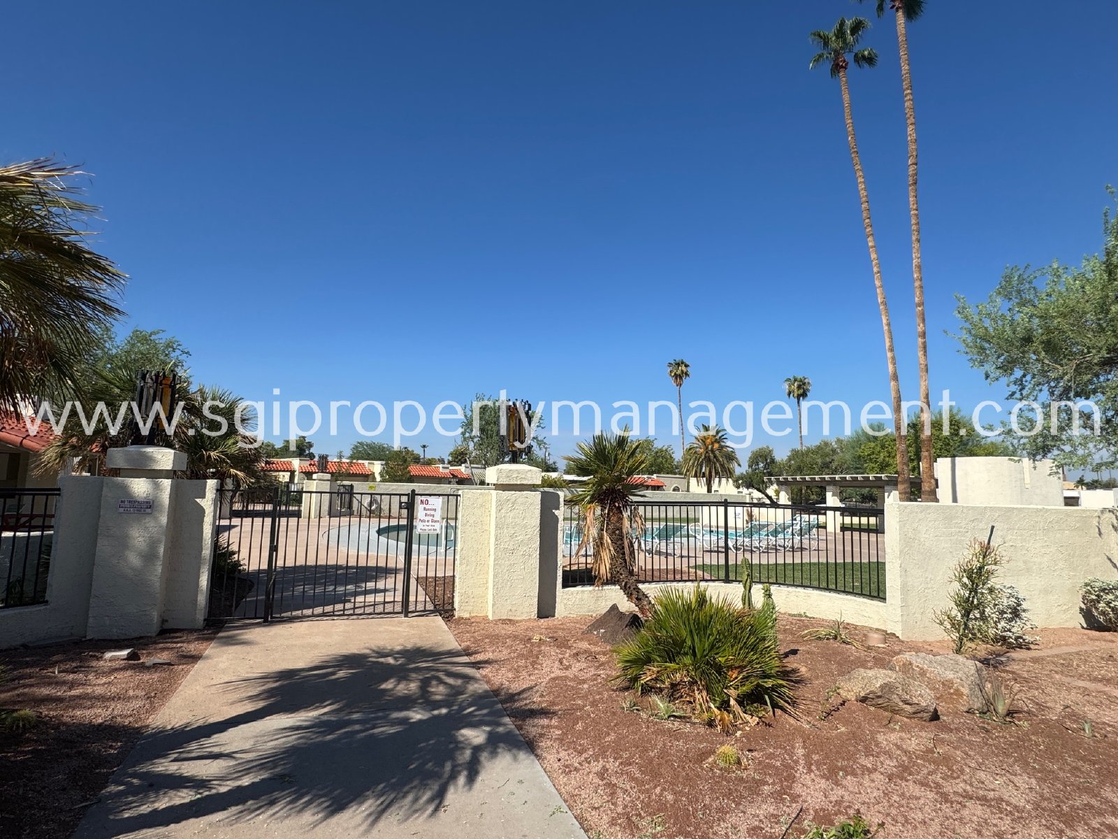 3 bedroom, 2.5 bathroom Tempe home property image