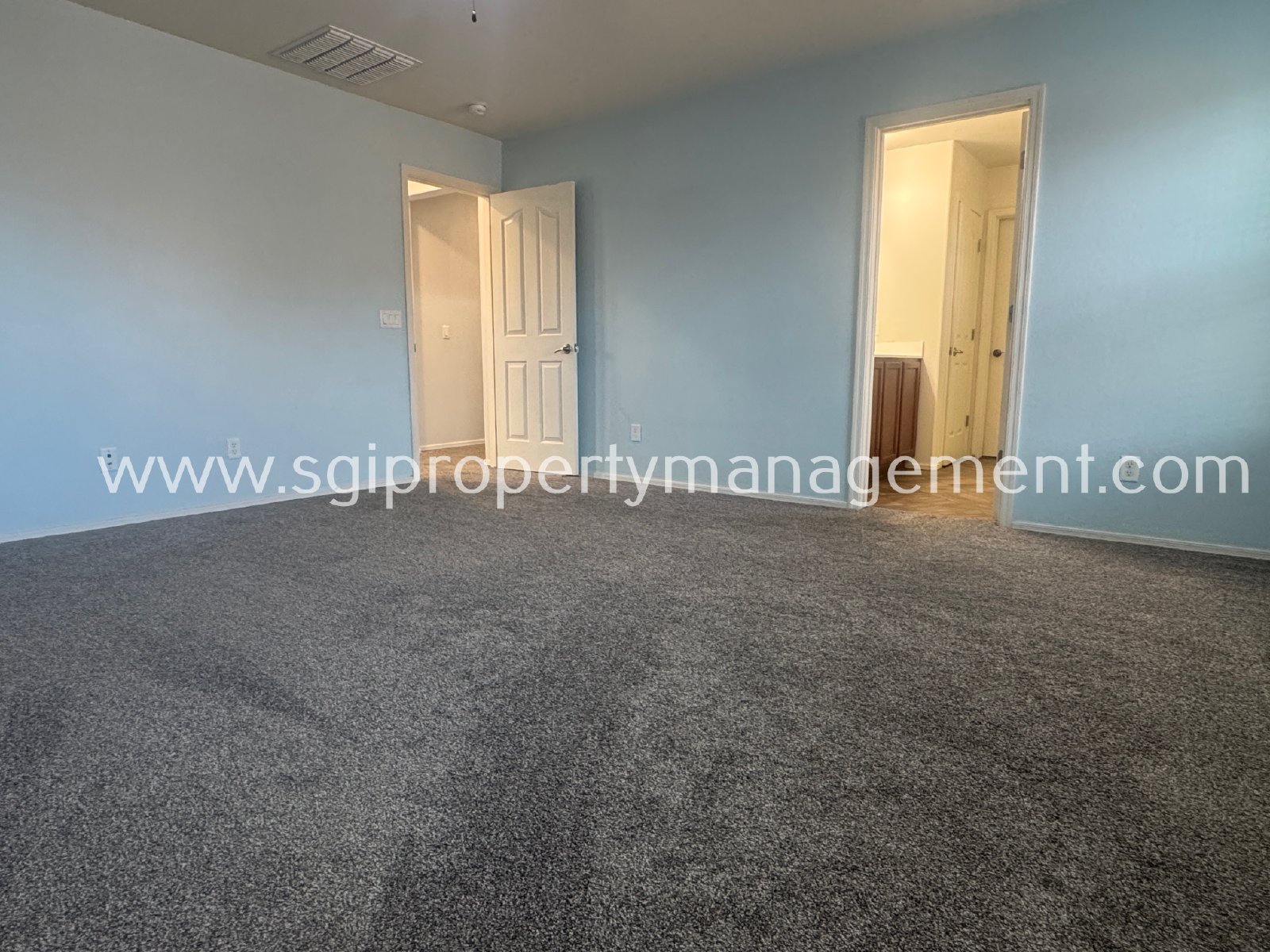 Great 3 bedroom in gated community property image