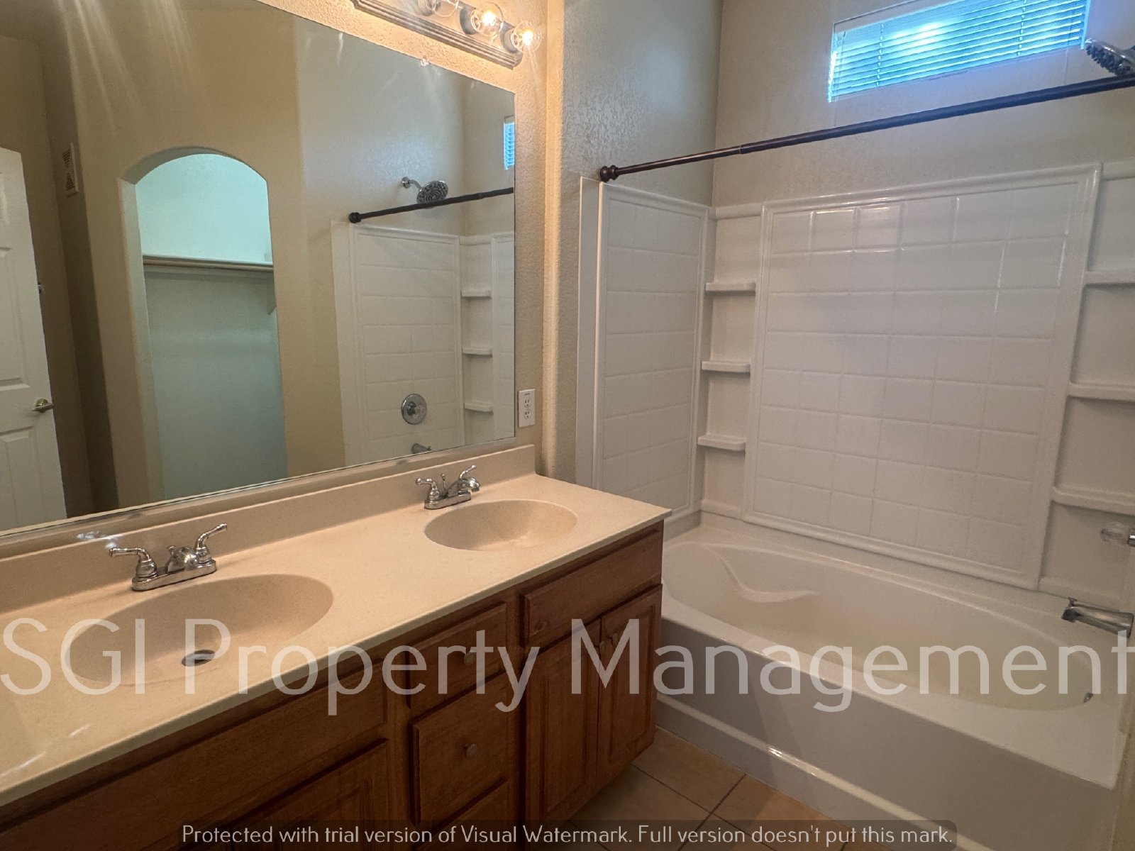 Fantastic North Phoenix home in gated community!! property image