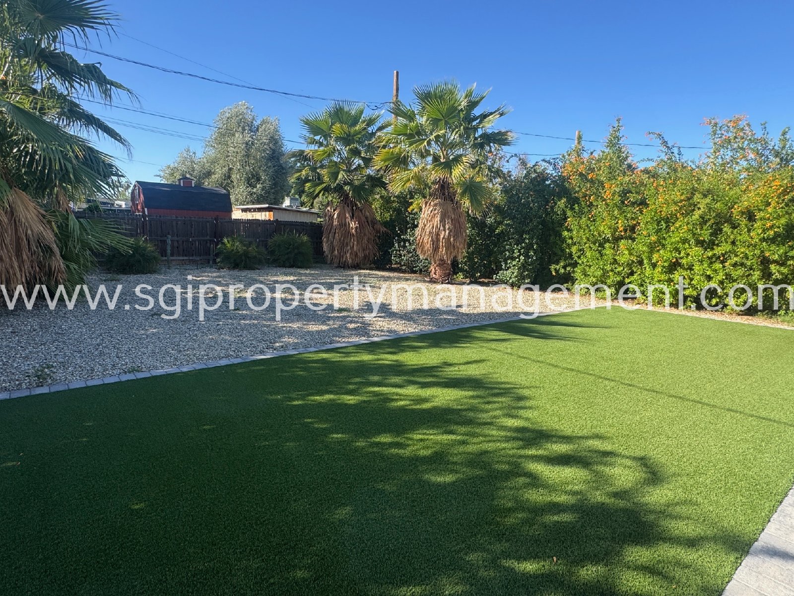 Stylish 3 bedroom single level home property image