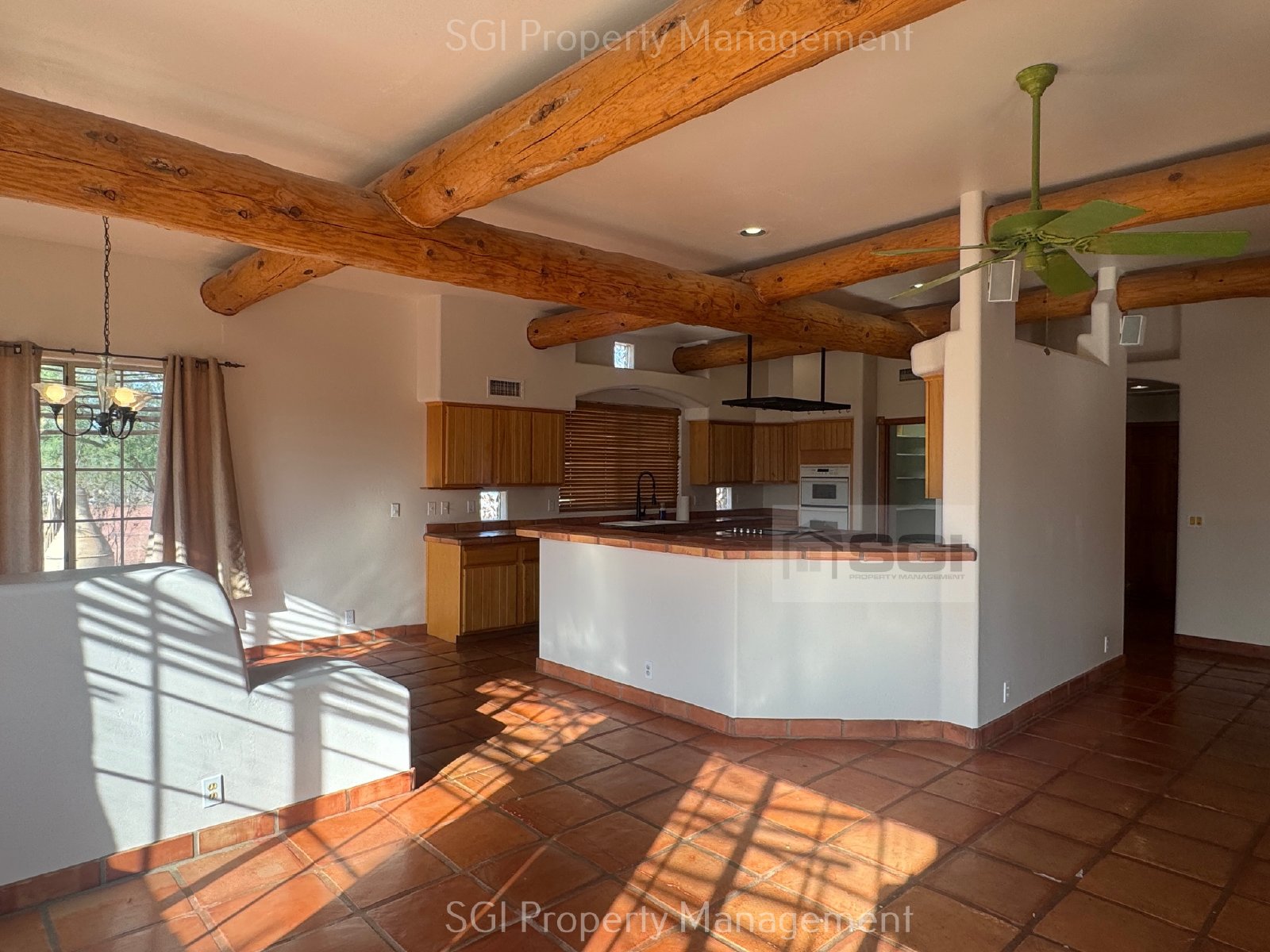 BEAUTIFUL HOME WITH PRIVATE POOL! property image