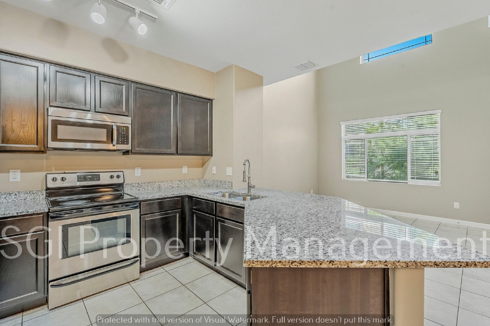 4 Bed 3 Bath North Phoenix Townhome property image