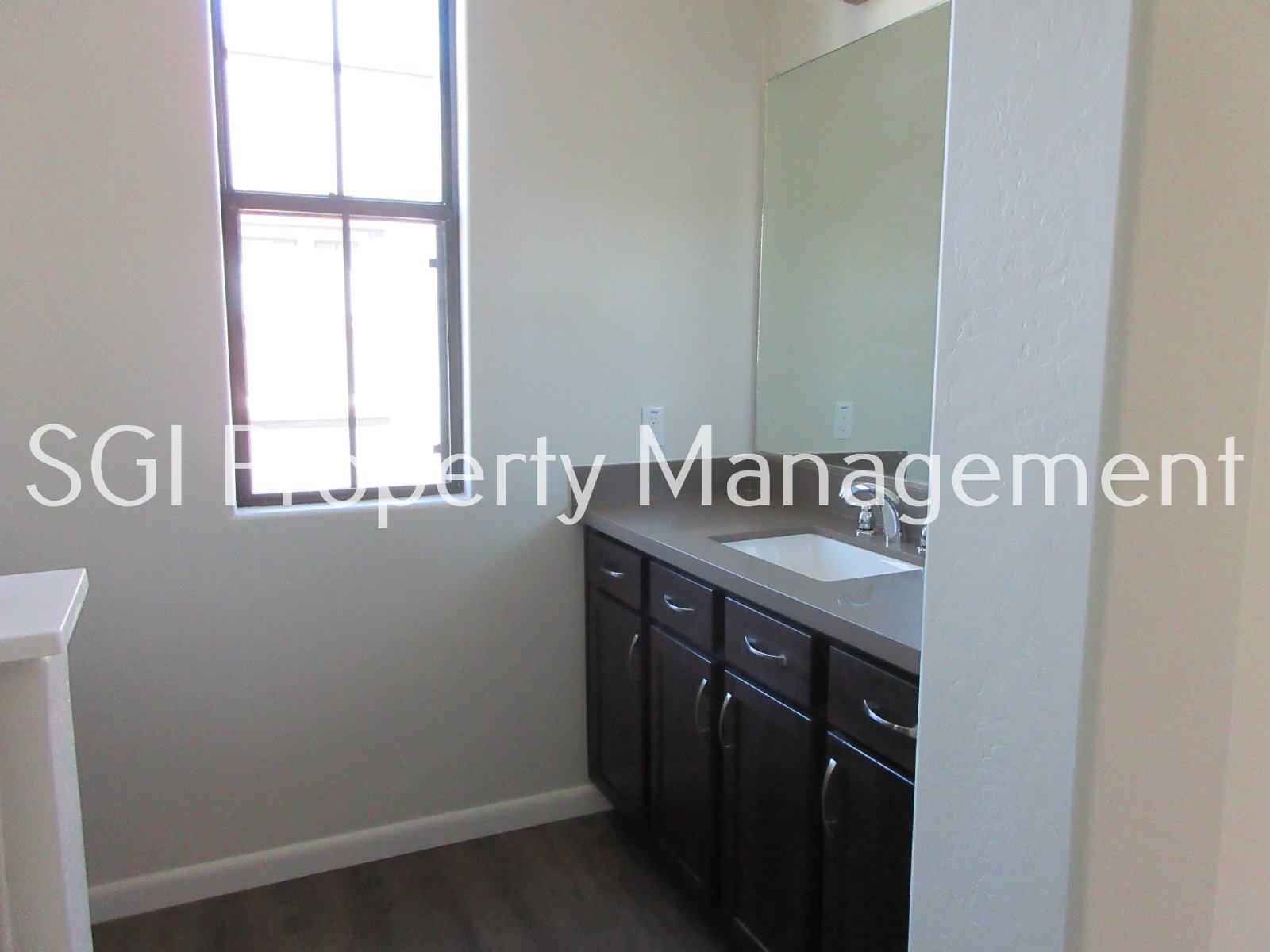 STUNNING 3 BEDROOM LUXURY TEMPE CONDO! property image