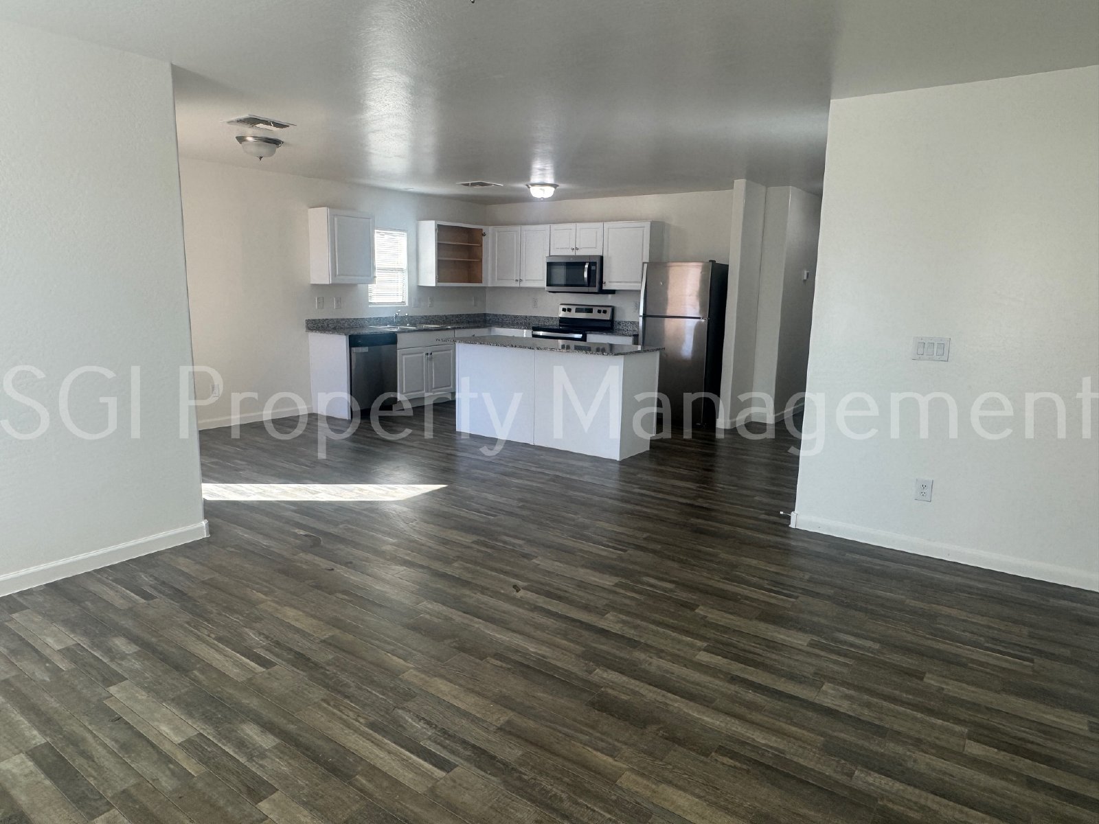 Spacious home ready for move in property image