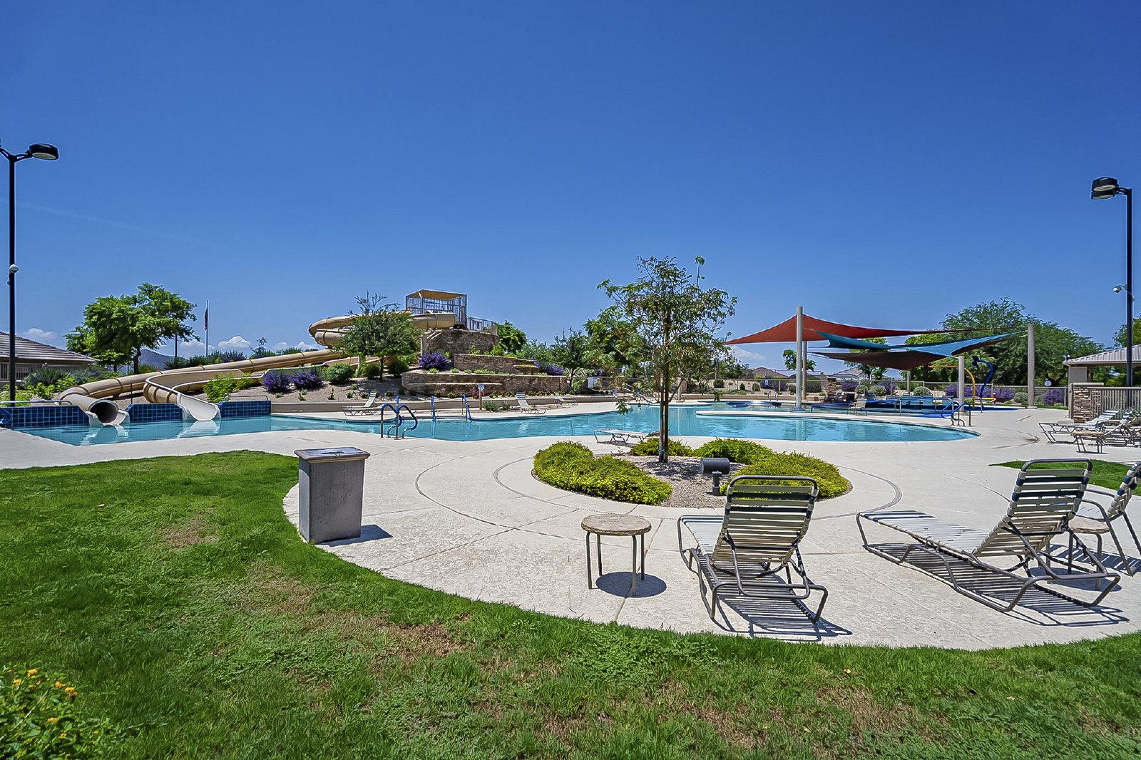 Beautiful 3 bedroom, 2 bathroom home property image