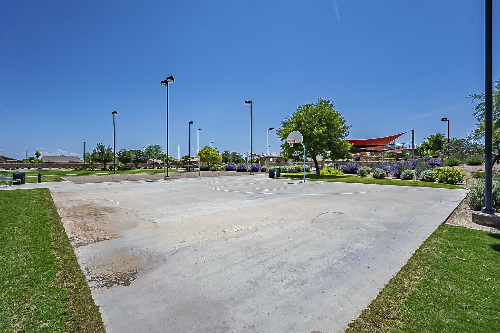 Beautiful 3 bedroom, 2 bathroom home property image