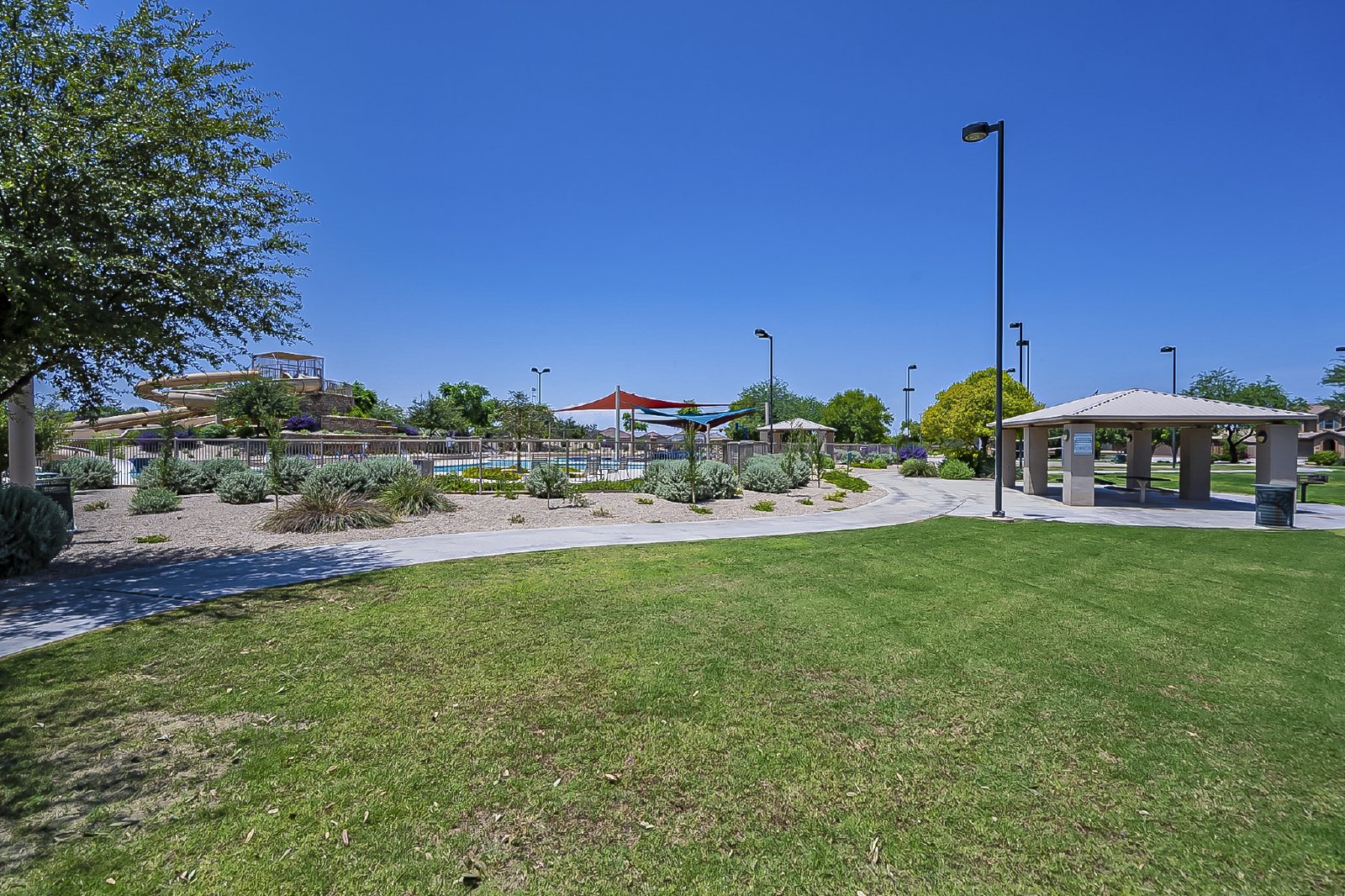 Beautiful 3 bedroom, 2 bathroom home property image