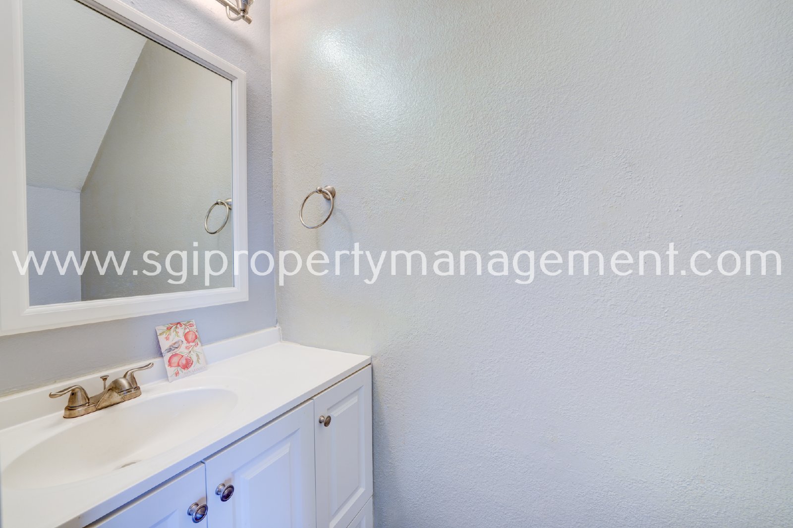 Highly upgraded North Phoenix townhome property image