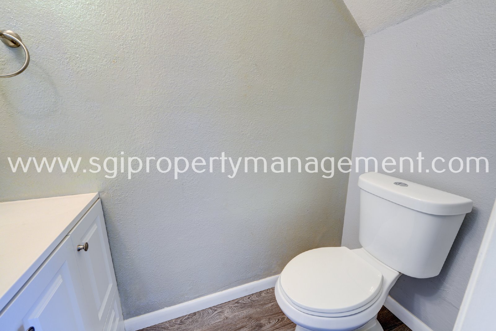 Highly upgraded North Phoenix townhome property image