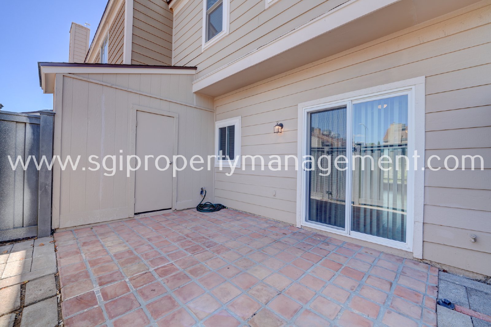 Highly upgraded North Phoenix townhome property image