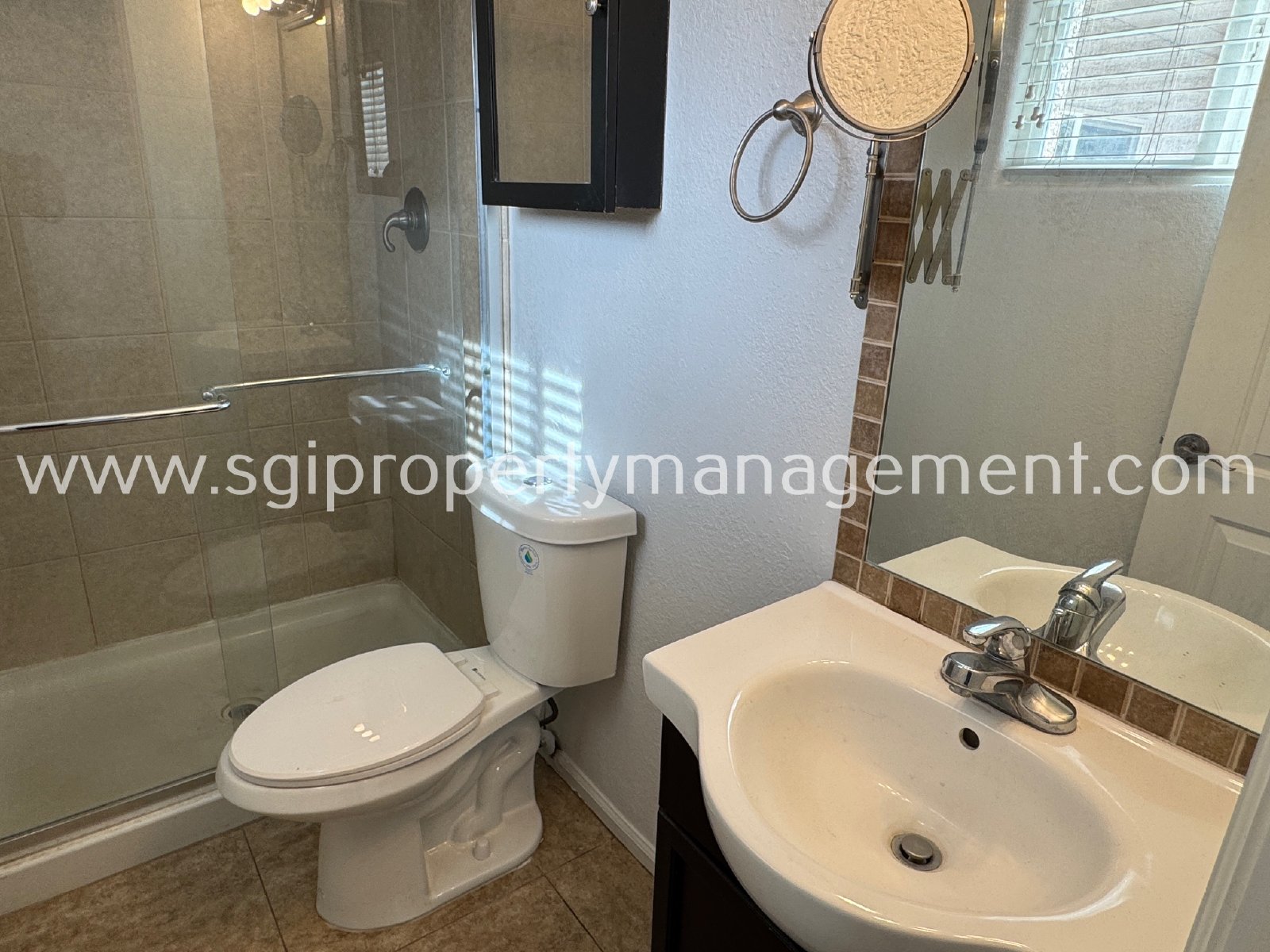 4 Bedroom Tempe Home With Private Pool property image