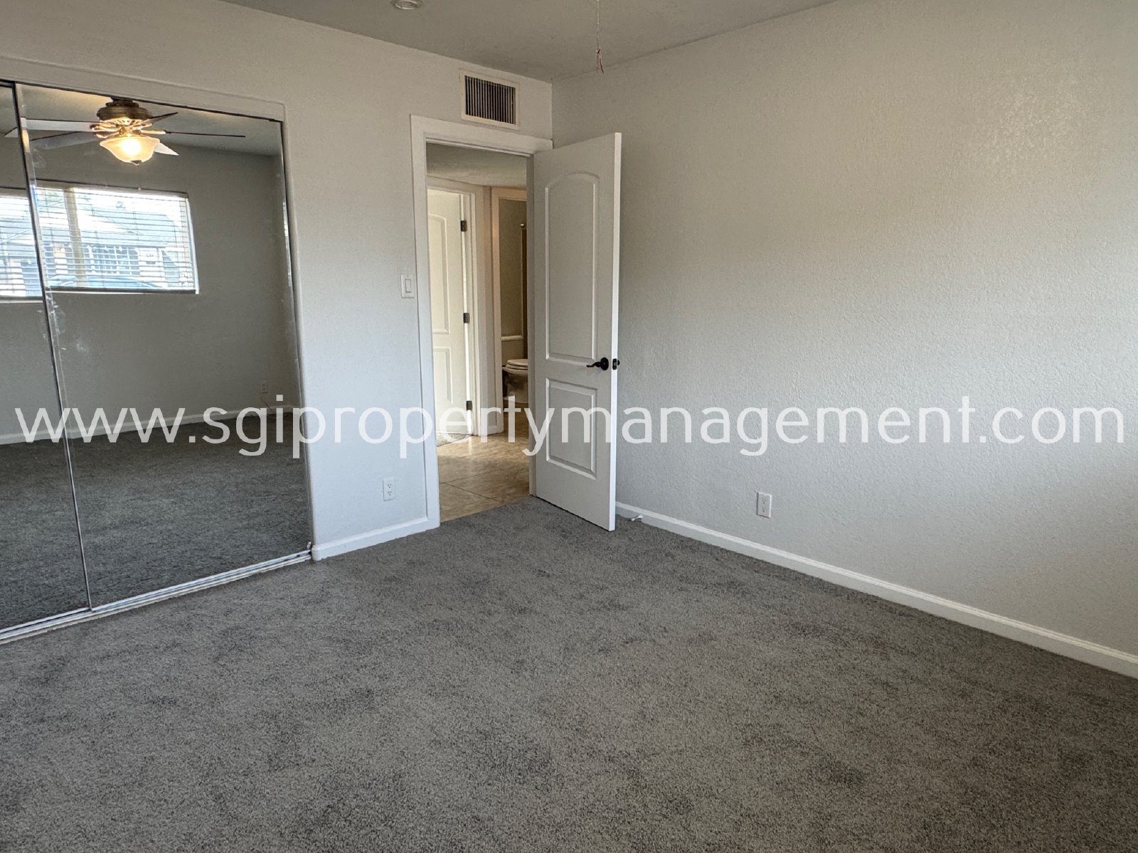 4 Bedroom Tempe Home With Private Pool property image