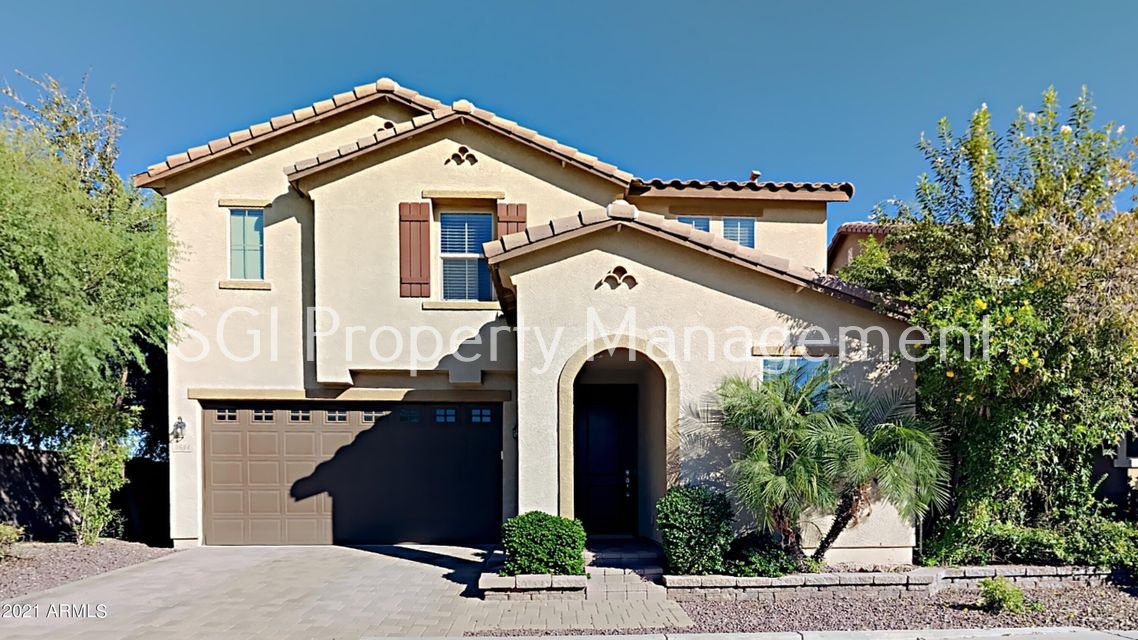 Beautiful and spacious Mesa home property image