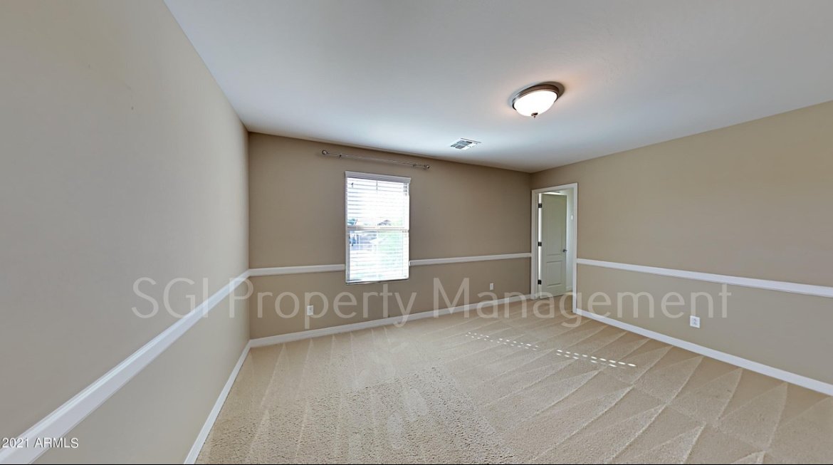 Beautiful and spacious Mesa home property image