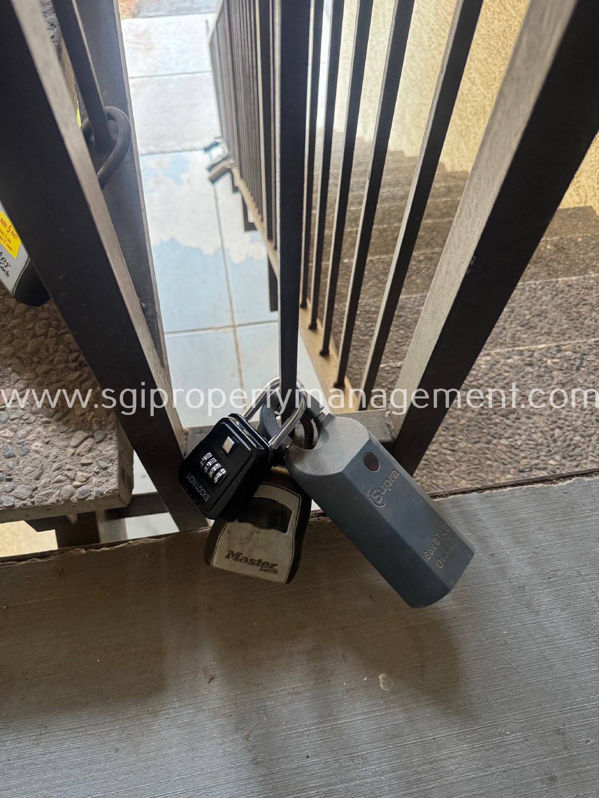 2 bedroom condo in gated community property image