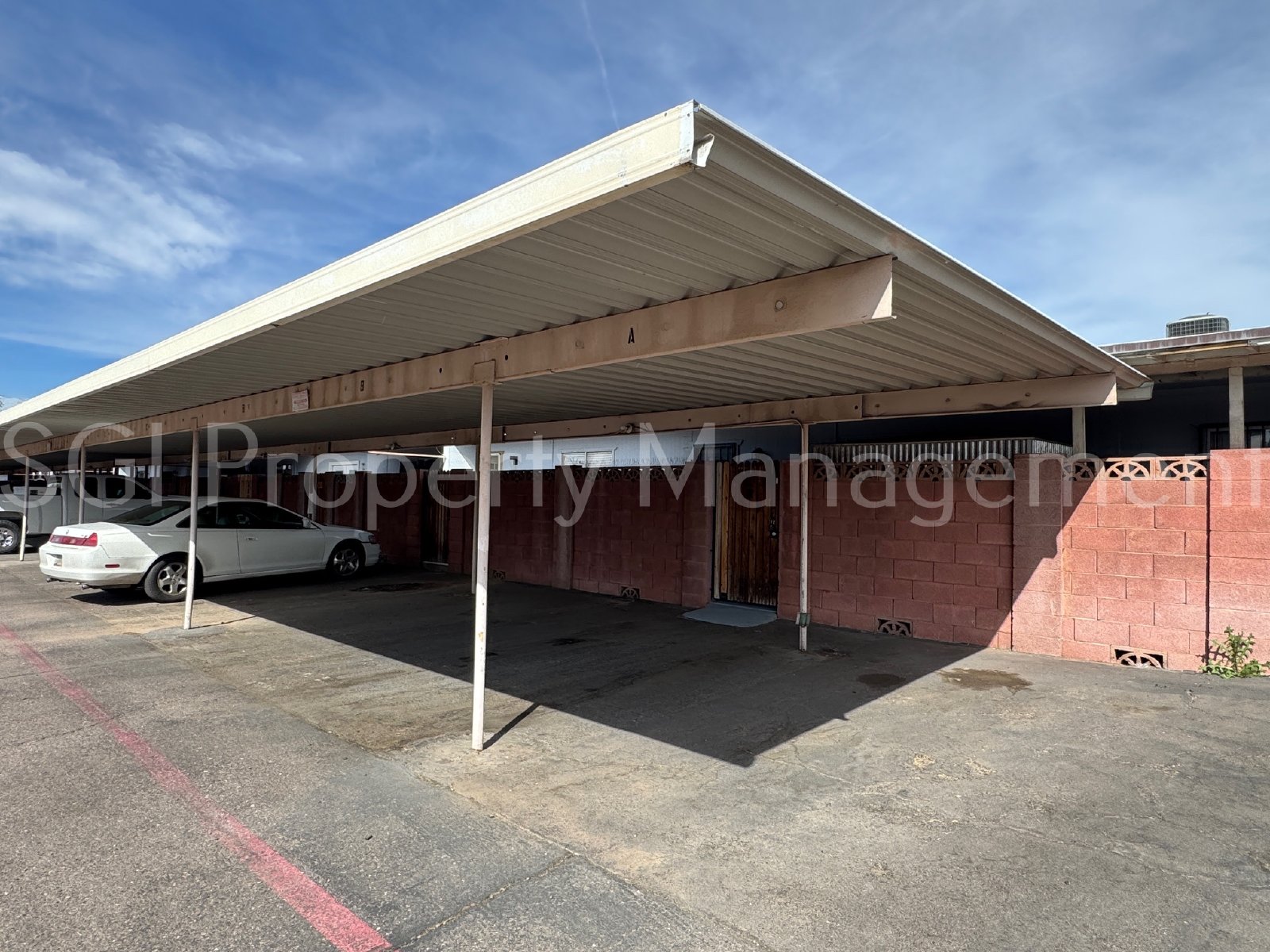 2 BEDROOM 2 BATHROOM HOME IN GREAT LOCATION!! property image