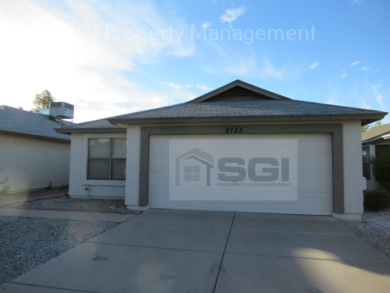 Nicely updated 3 bedroom, 2 bath house in great location property image