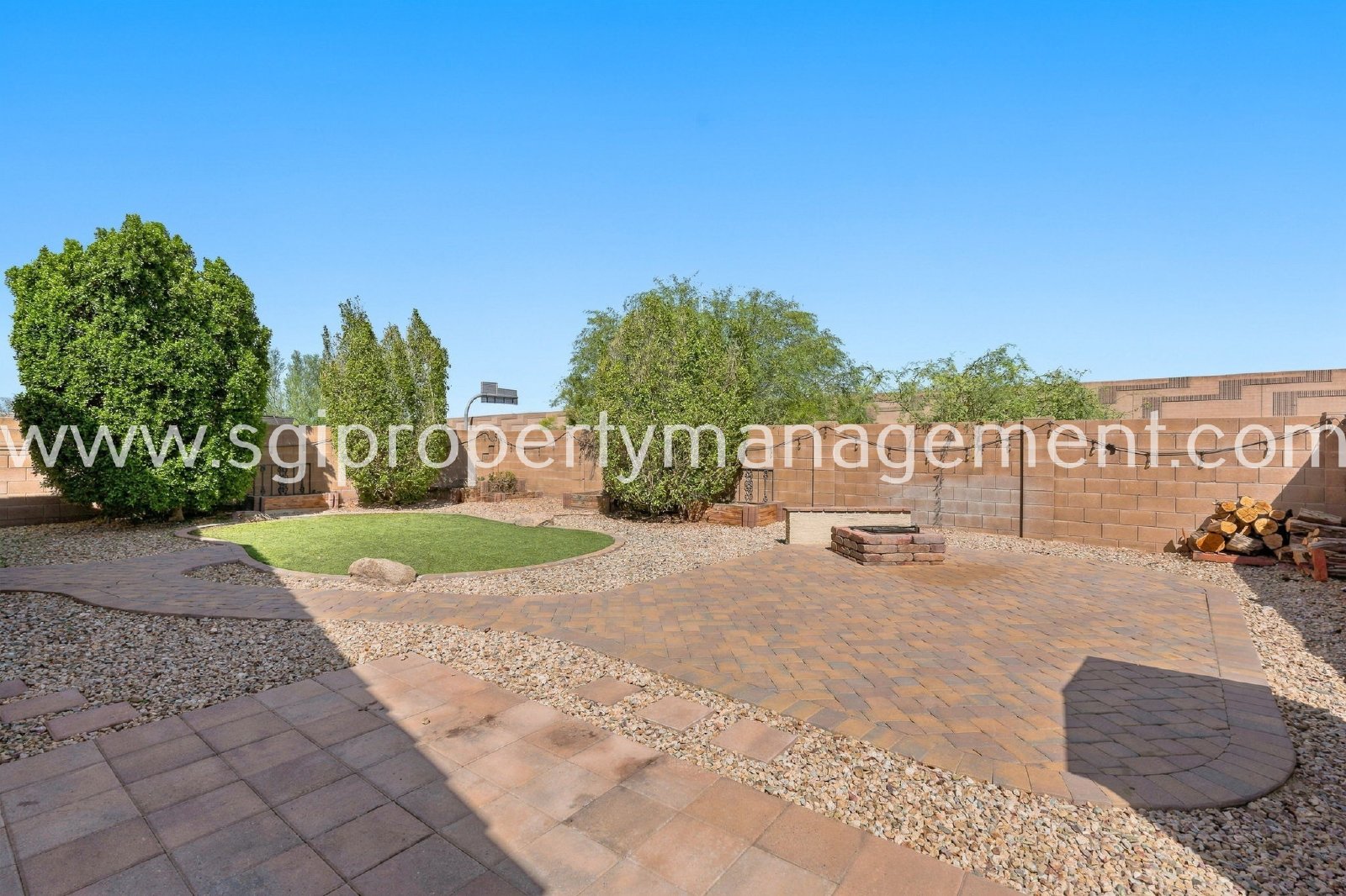 4-BEDROOM HOME CLOSE TO 303 LOOP. property image