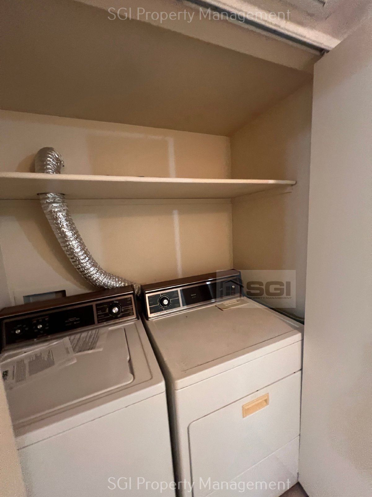 Nice one bedroom condo in Surprise! property image