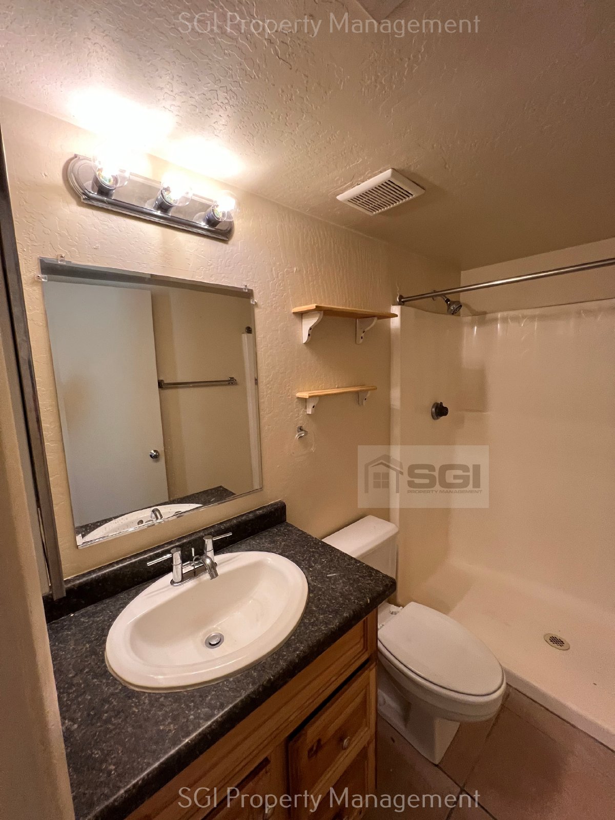 Nice one bedroom condo in Surprise! property image