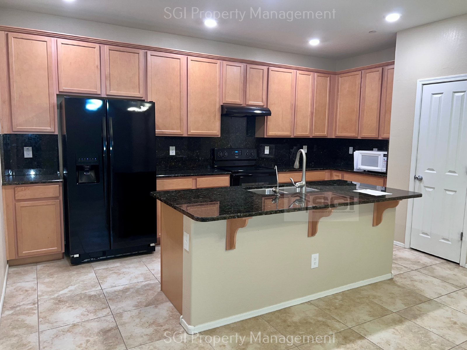 4 bedroom, 2 bathroom home nestled within the desirable Dahlia Pointe. property image