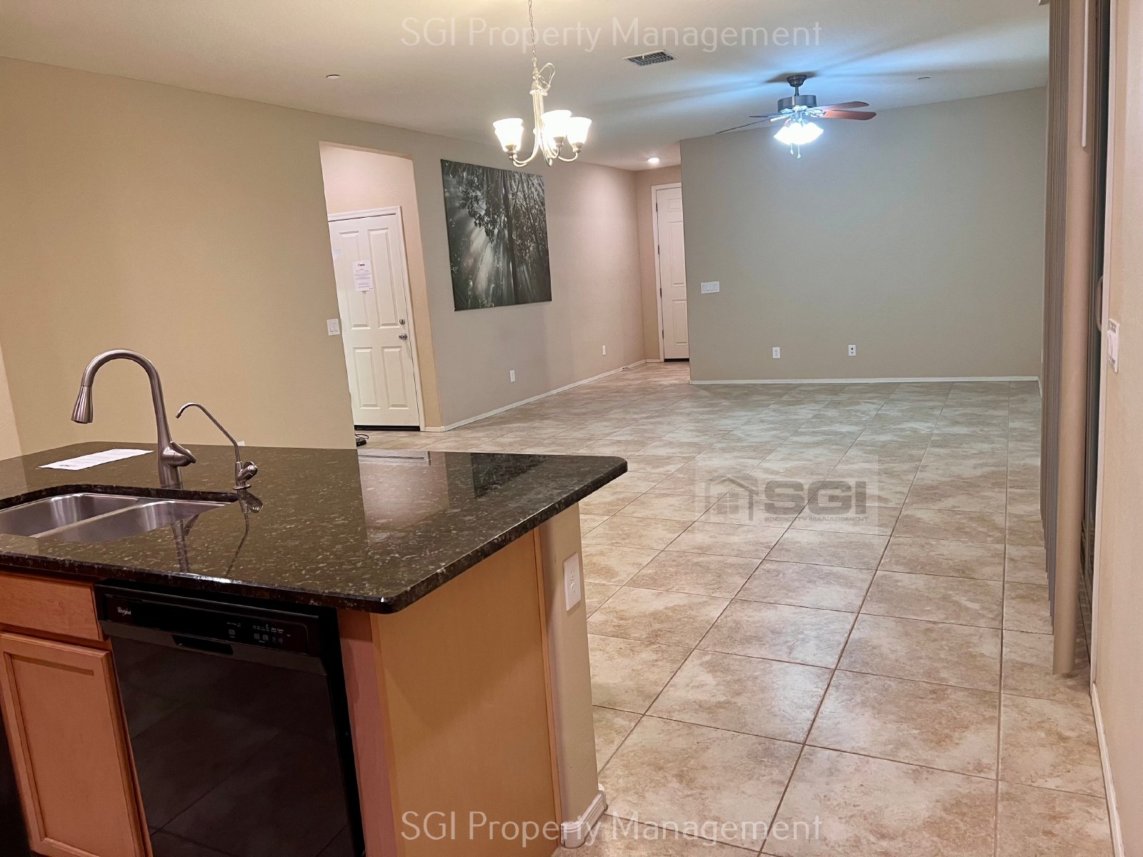 4 bedroom, 2 bathroom home nestled within the desirable Dahlia Pointe. property image