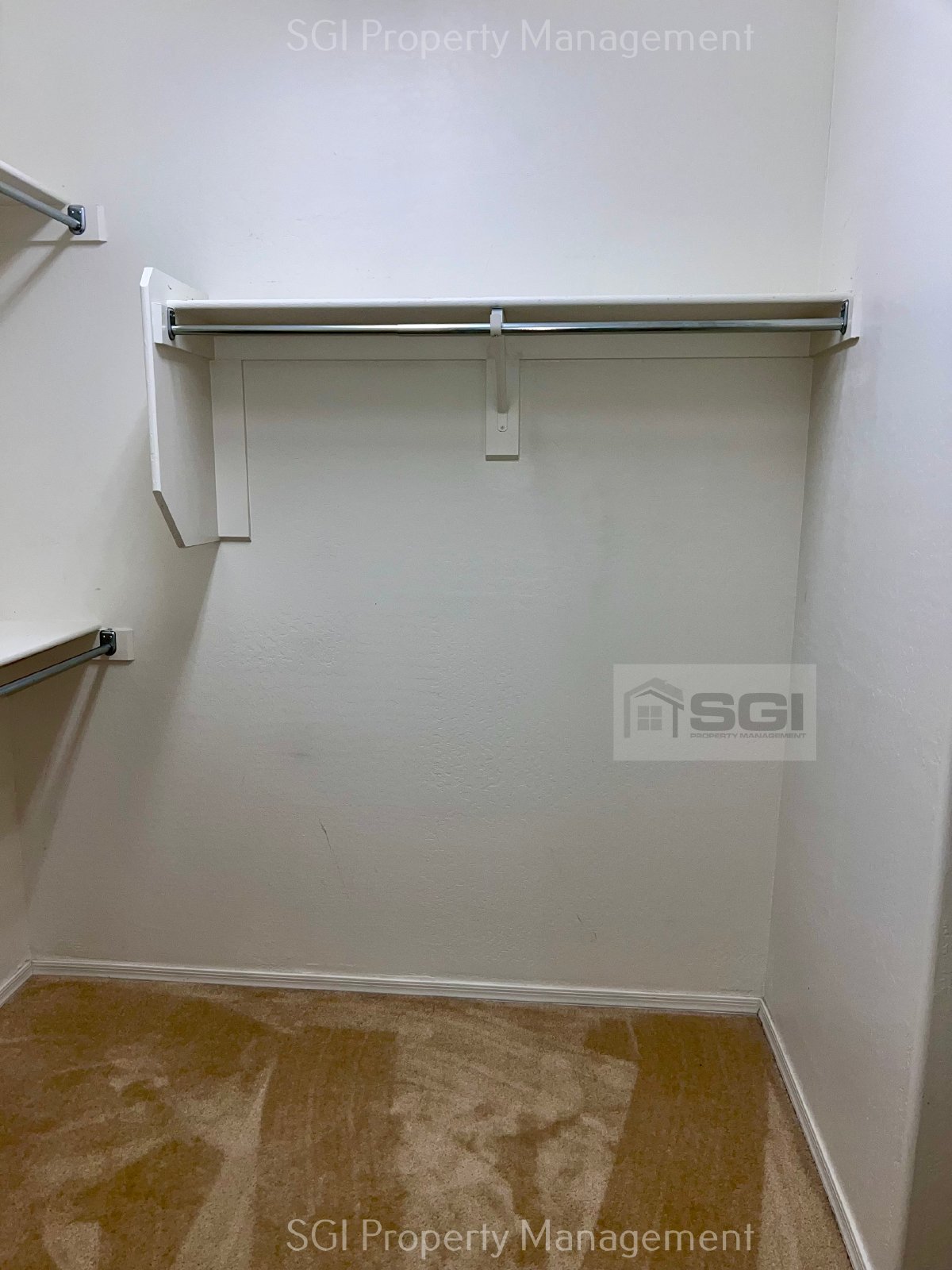 4 bedroom, 2 bathroom home nestled within the desirable Dahlia Pointe. property image