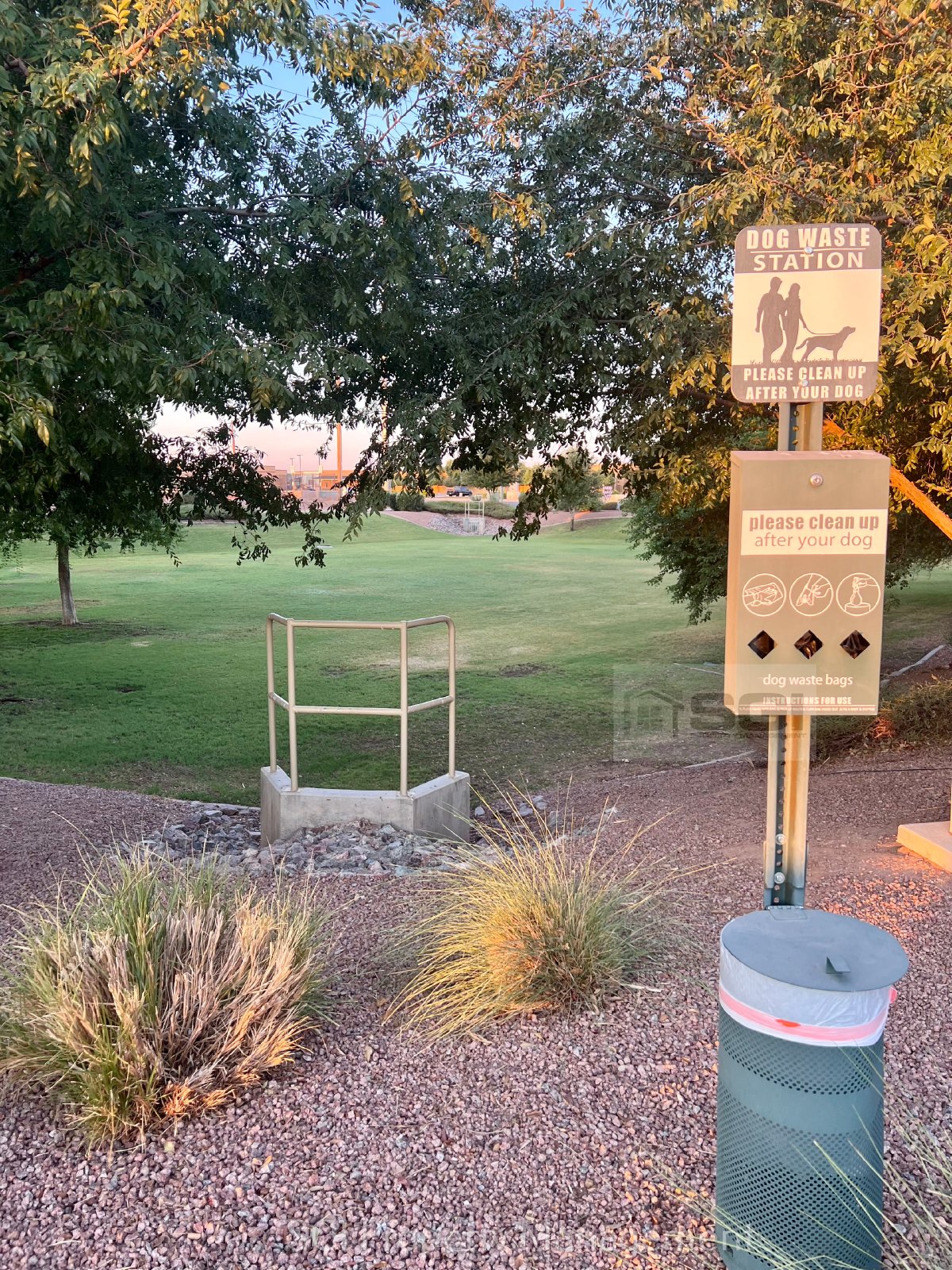 4 bedroom, 2 bathroom home nestled within the desirable Dahlia Pointe. property image