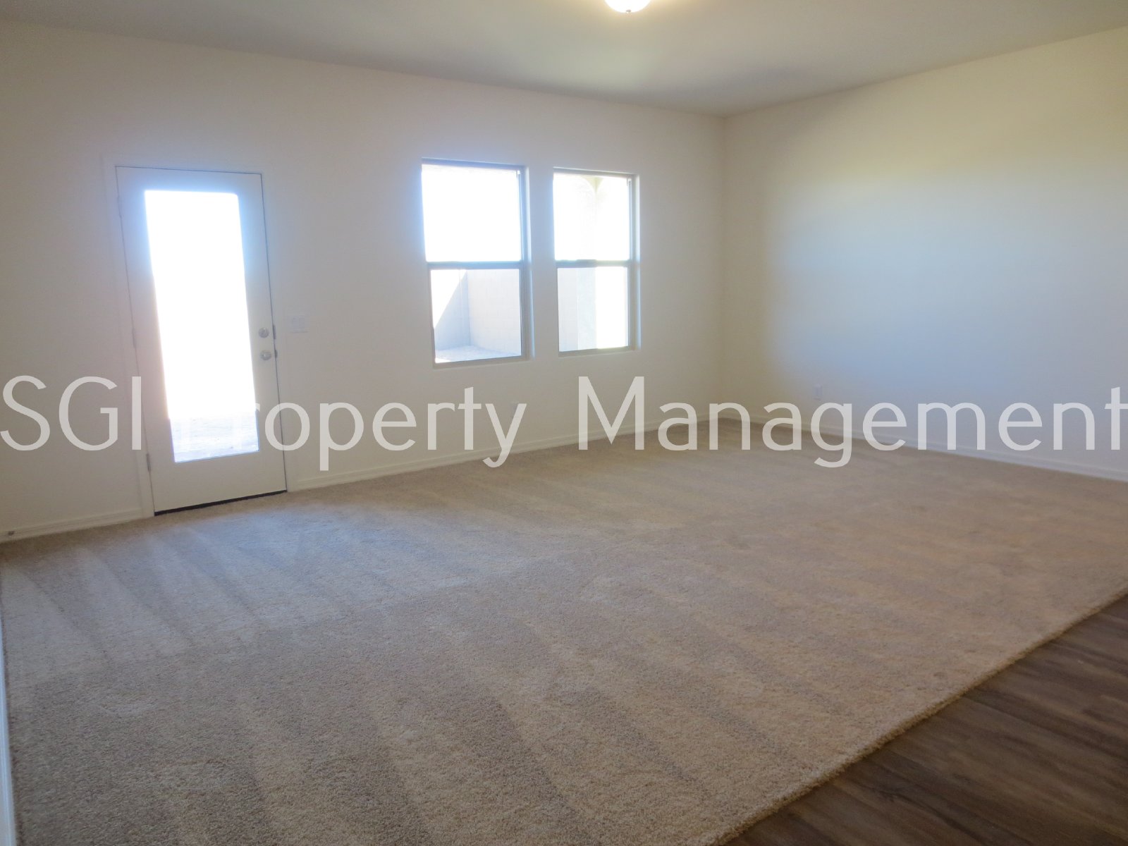 Beautiful 3 bedroom, 2 bathroom home property image