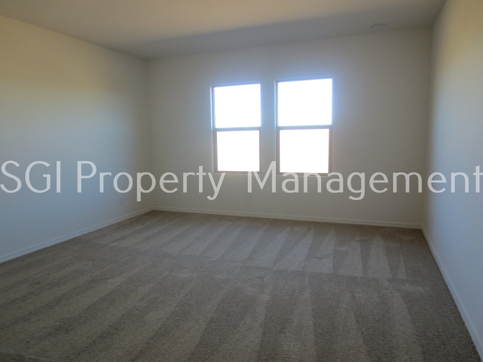 Beautiful 3 bedroom, 2 bathroom home property image