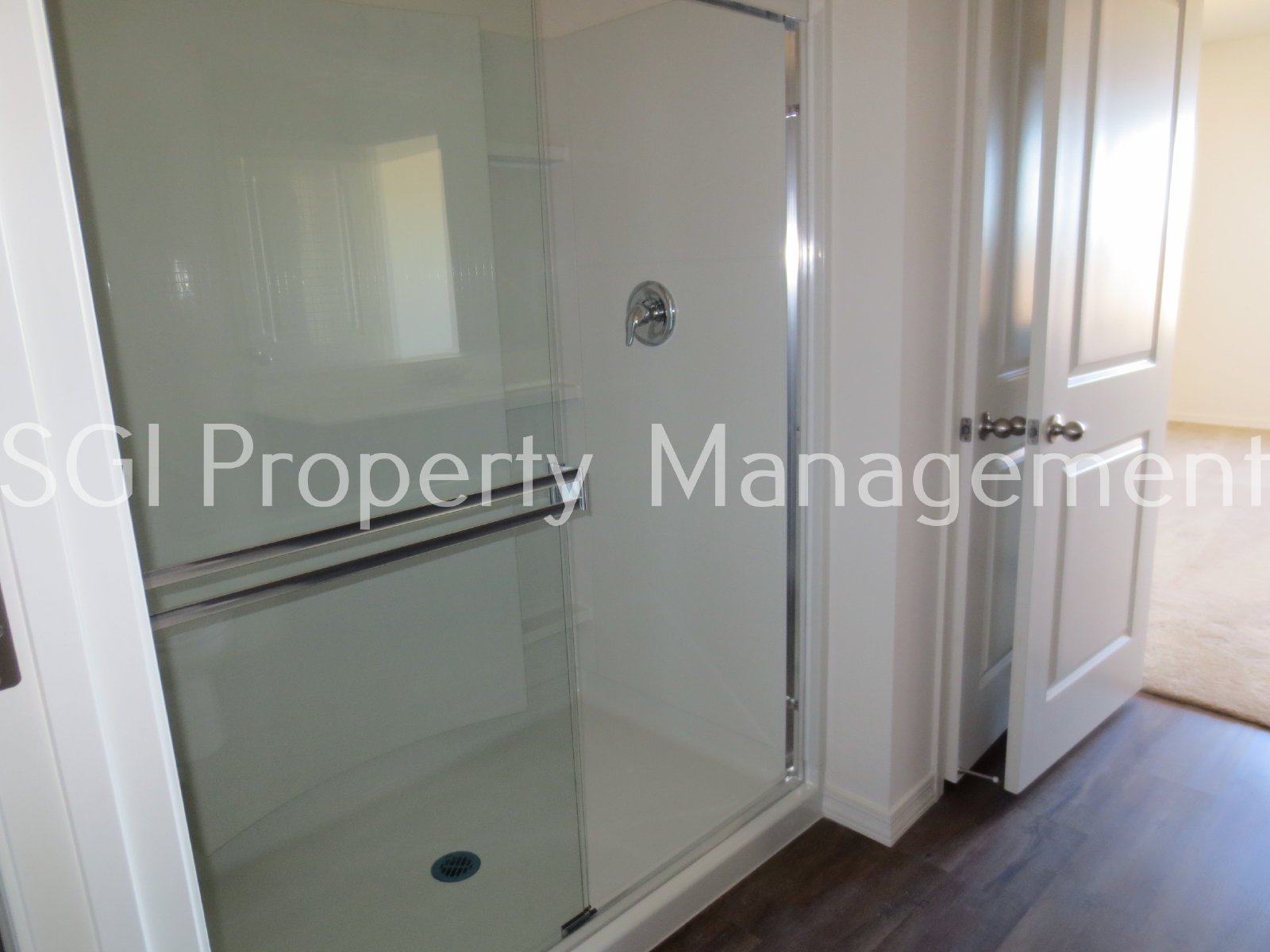 Beautiful 3 bedroom, 2 bathroom home property image