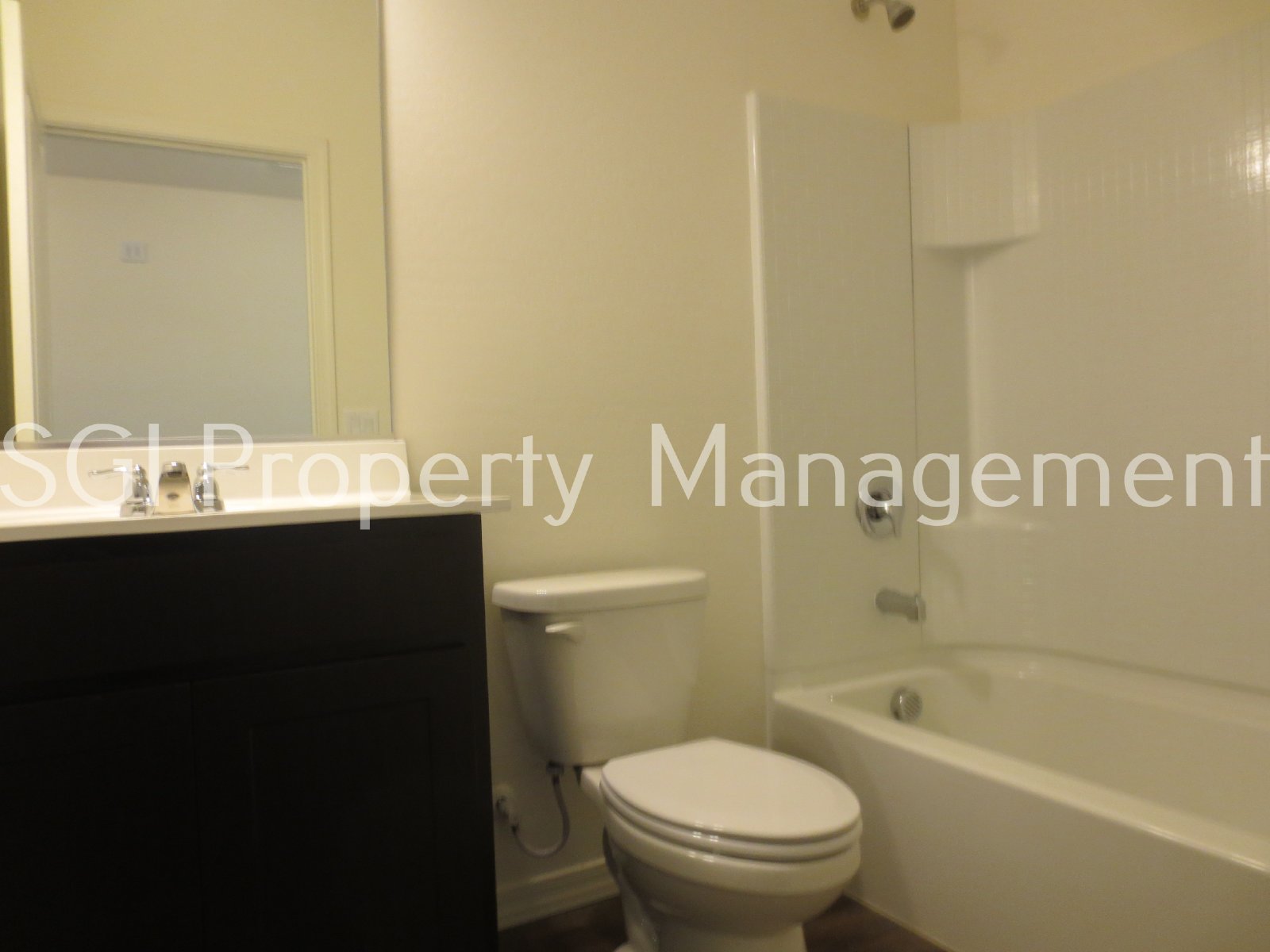 Beautiful 3 bedroom, 2 bathroom home property image