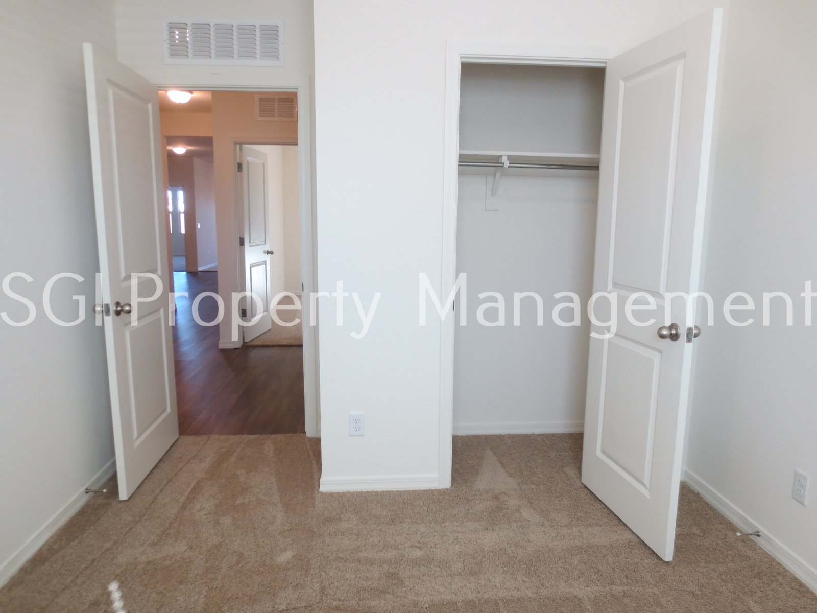 Beautiful 3 bedroom, 2 bathroom home property image