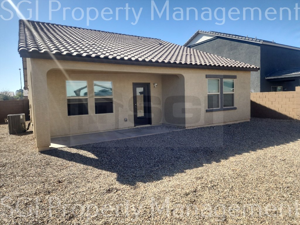 Beautiful 3 bedroom, 2 bathroom home property image