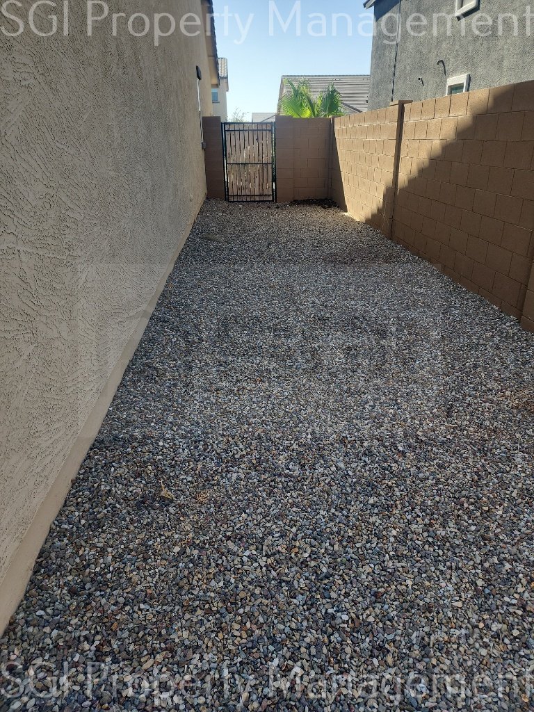 Beautiful 3 bedroom, 2 bathroom home property image