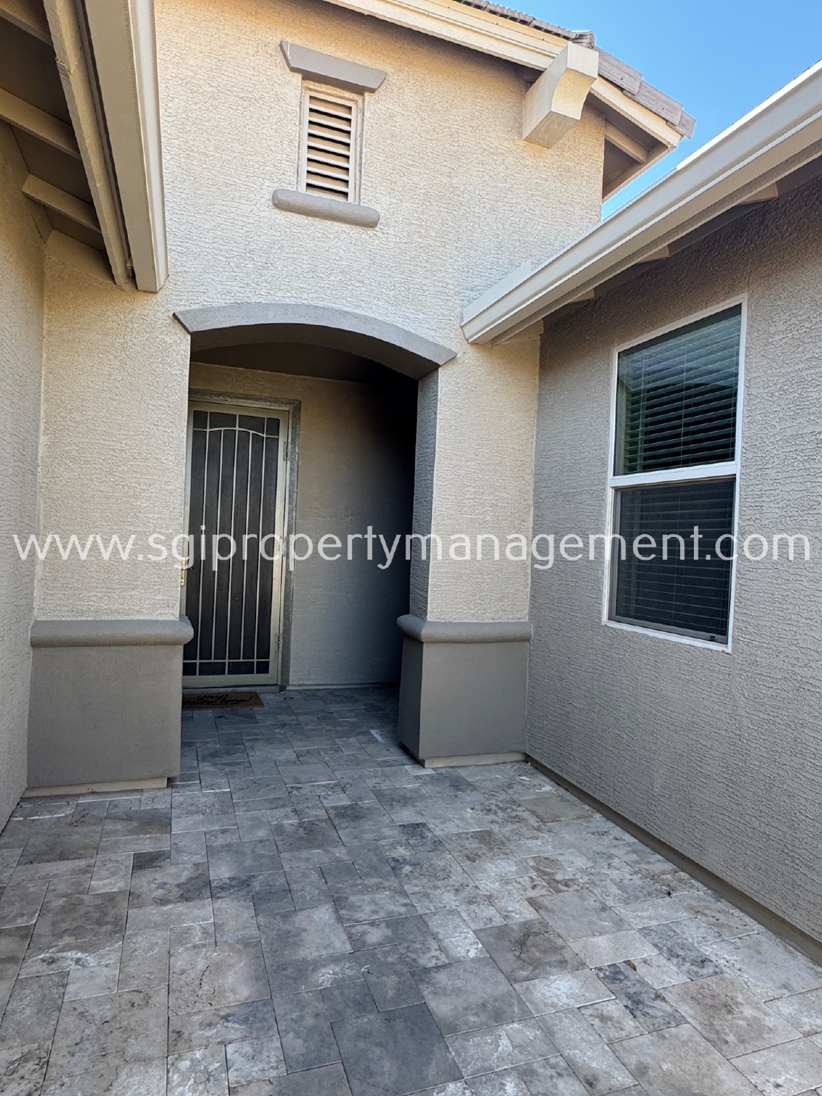 Immaculate 3 bedroom, 3 bath home property image