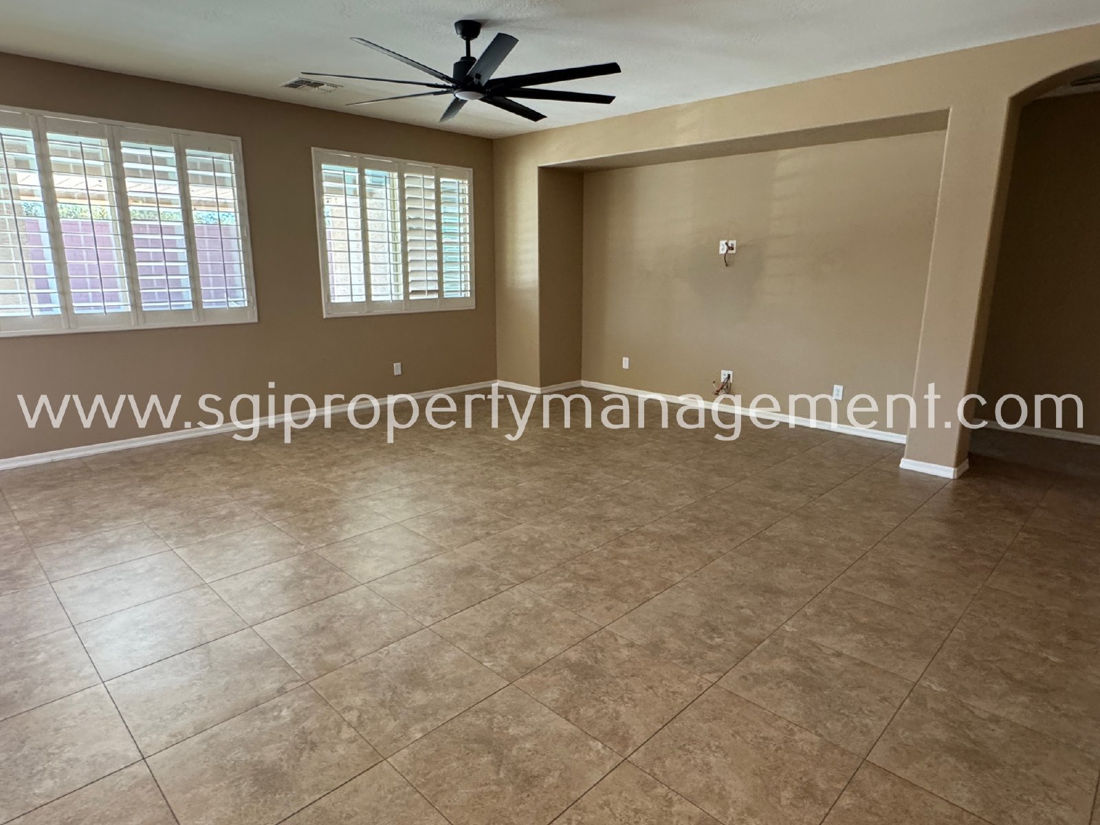 Immaculate 3 bedroom, 3 bath home property image