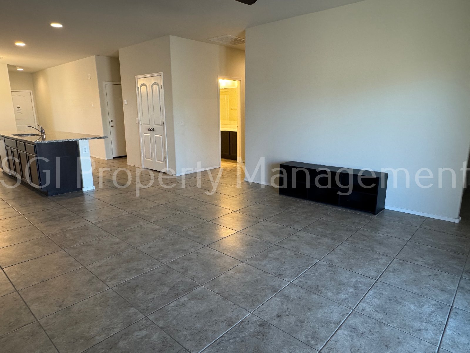 Beautiful home ready for move in property image