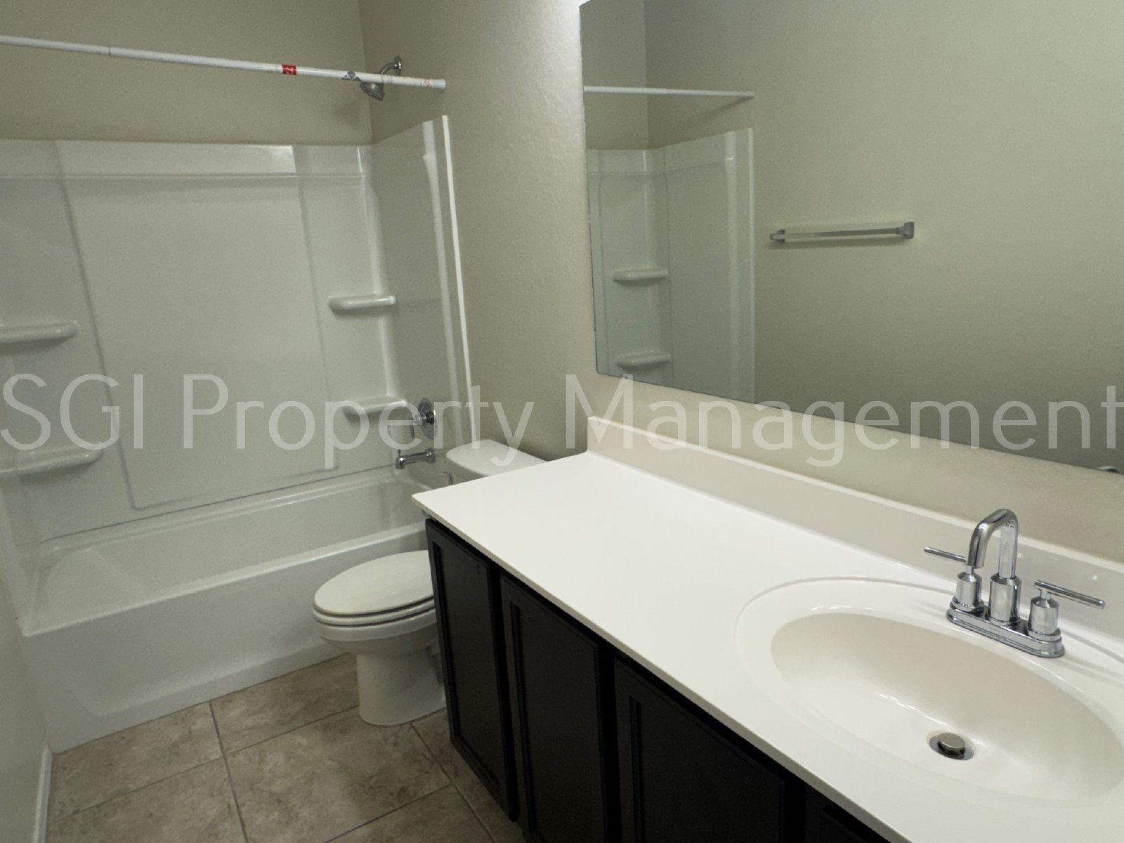 Beautiful home ready for move in property image