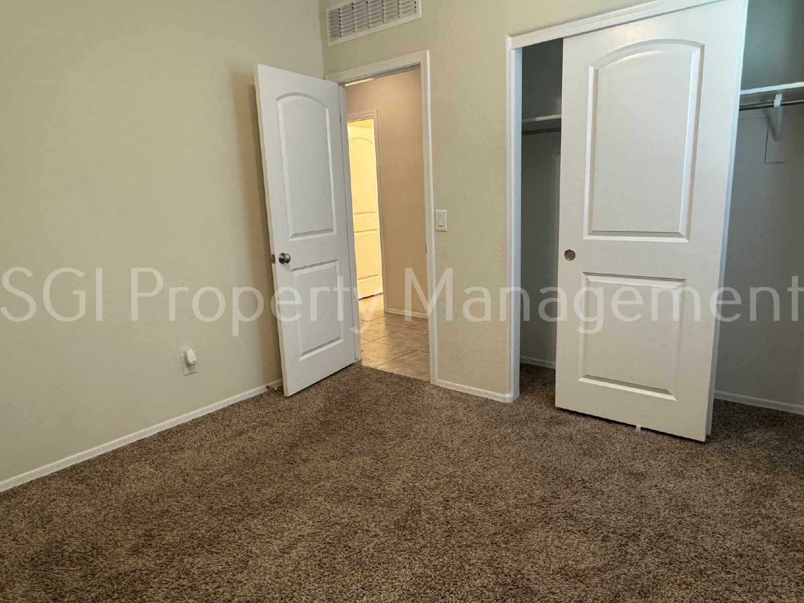 Beautiful home ready for move in property image