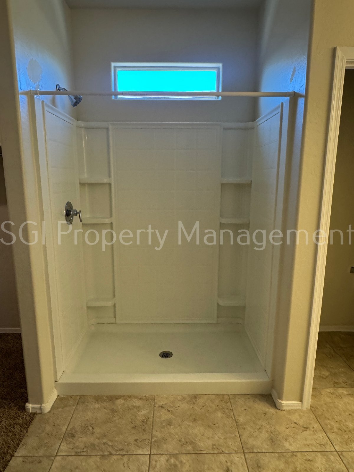 Beautiful home ready for move in property image