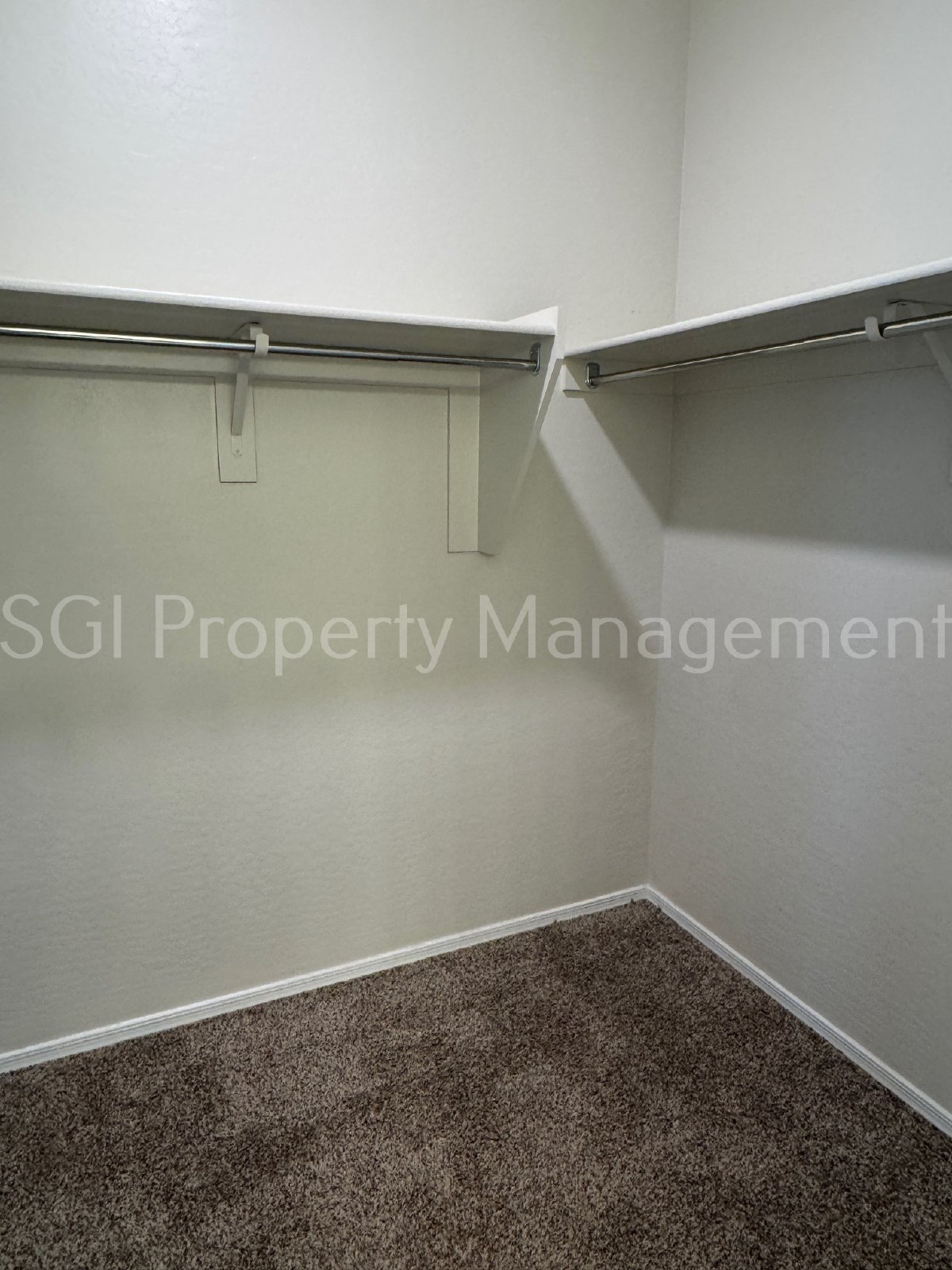 Beautiful home ready for move in property image