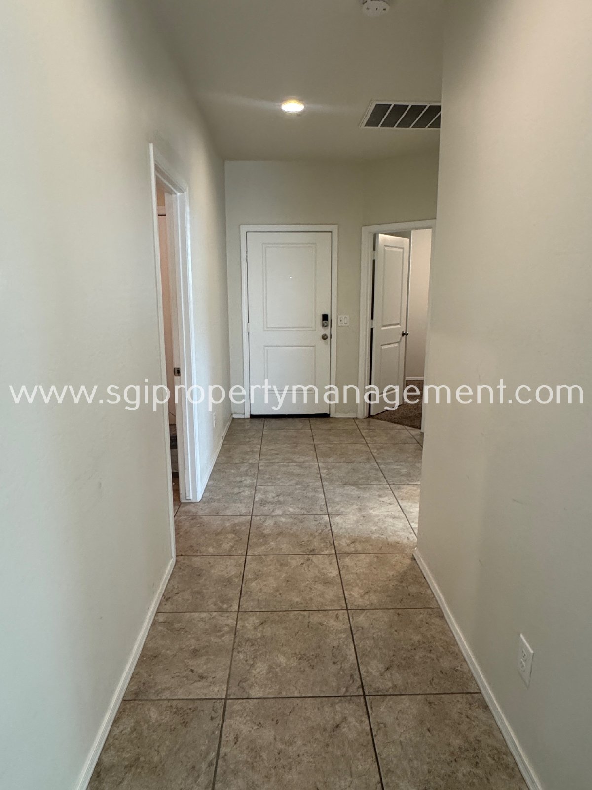 5 bedroom home with 3 car garage property image