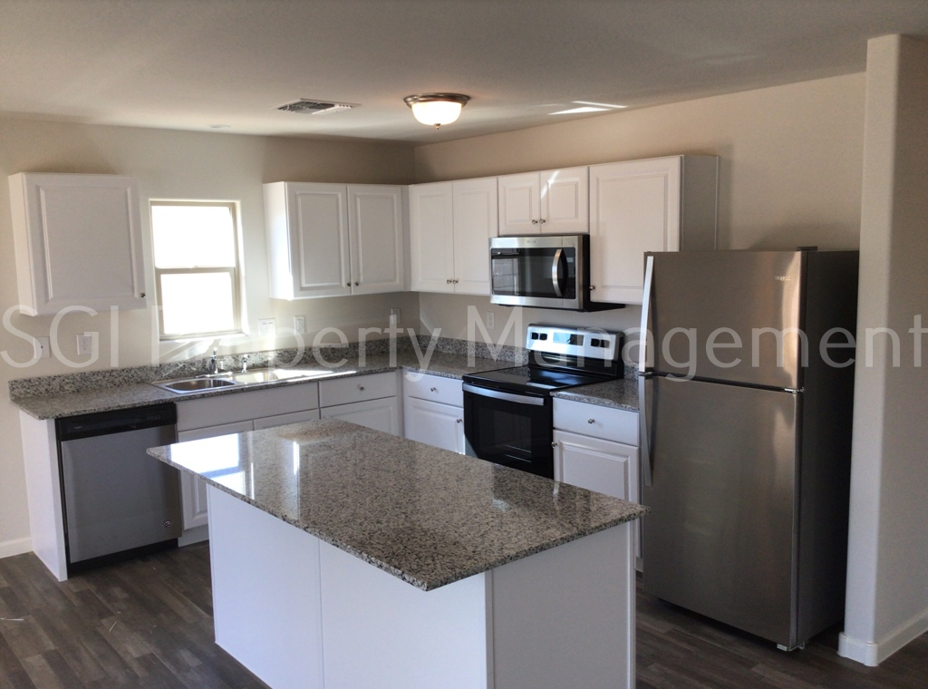 Spacious home ready for move in property image